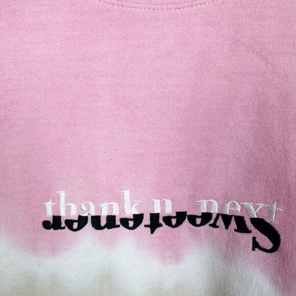 ARIANA GRANDE | RARE Thank U Next Sweetener Tour Crewneck Women’s Size Medium - Picture 6 of 8